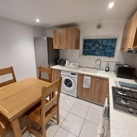 Cosy North Kensington Family Apartment For 4 Persons - Children Stay Free London Eksteriør bilde