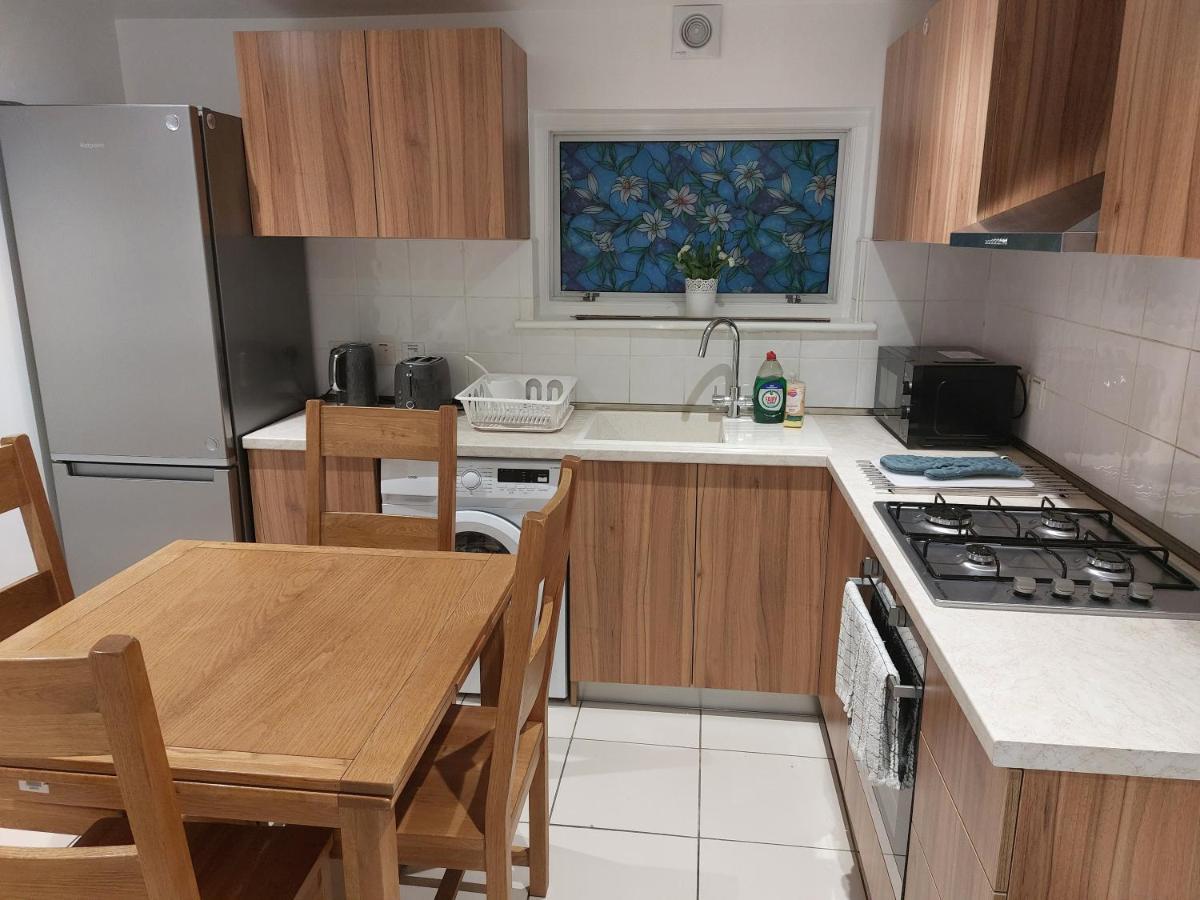 Cosy North Kensington Family Apartment For 4 Persons - Children Stay Free London Eksteriør bilde